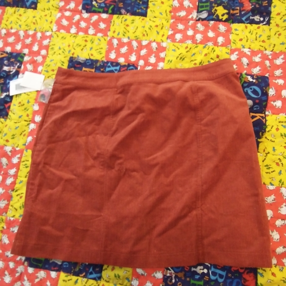 JustFab corduroy skirt - Picture 2 of 3